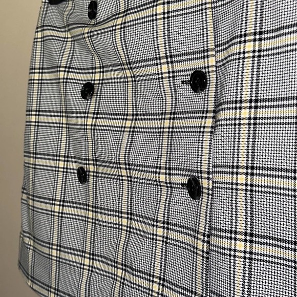 H&M Divided Women’s Mini Plaid Yellow Black‎ Preppy Skirt Size 2 - Picture 3 of 6
